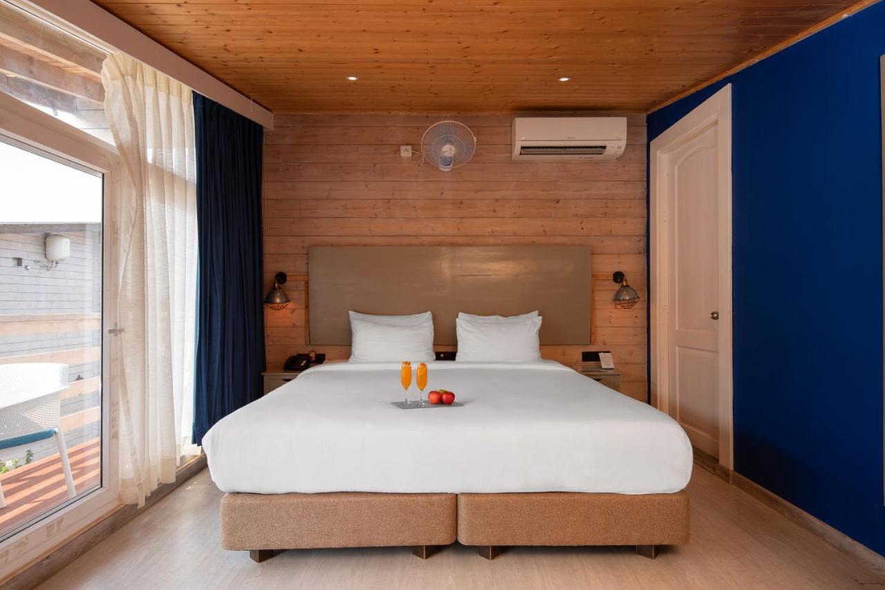 Living Room Beach Resort Morjim Exterior foto